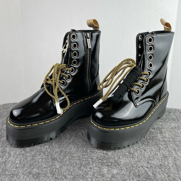Dr. Martens Jadon Max Combat Platform Boots Black Vegan Women's Size 6 $270 NWT - Picture 5 of 7